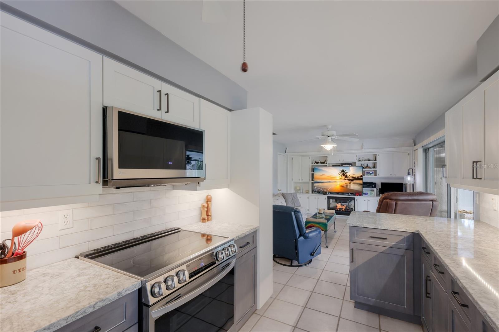 5007 BIMINI DR — photo 16