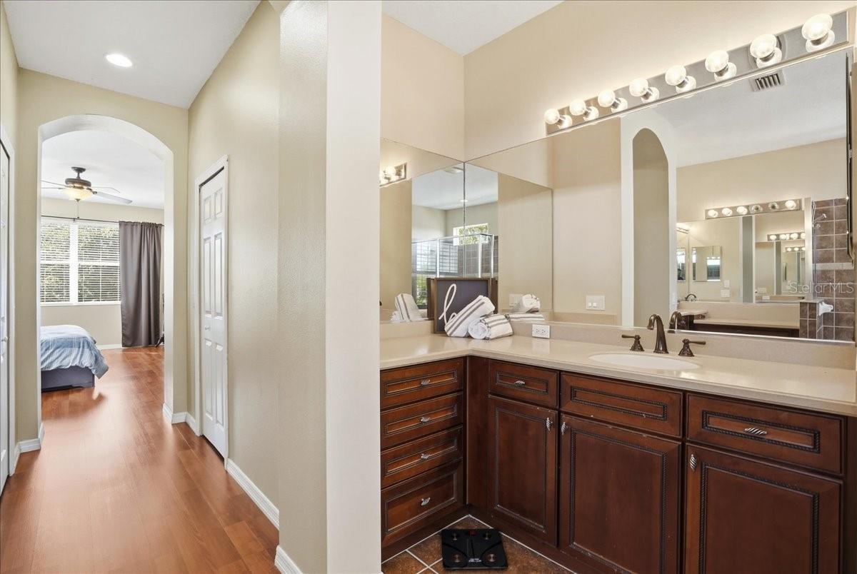 5809 LEXINGTON DR — photo 27