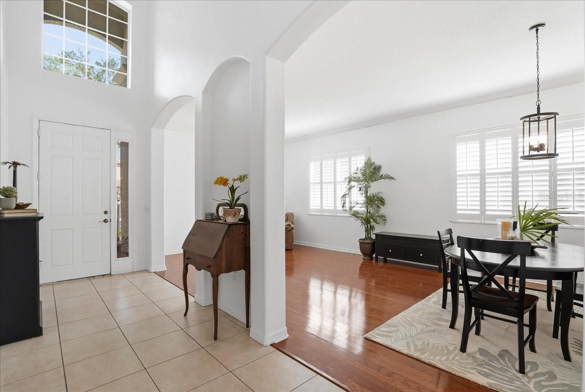 5809 LEXINGTON DR — photo 9
