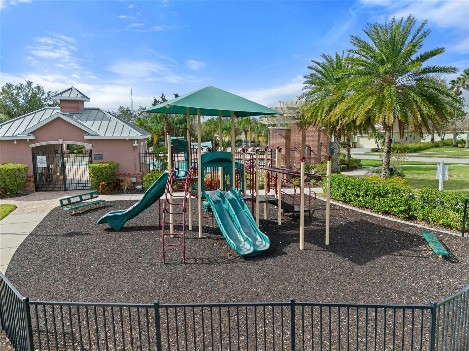 5809 LEXINGTON DR — photo 47