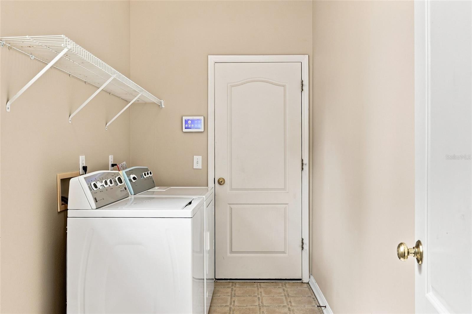 10526 BENEVA DR — photo 16