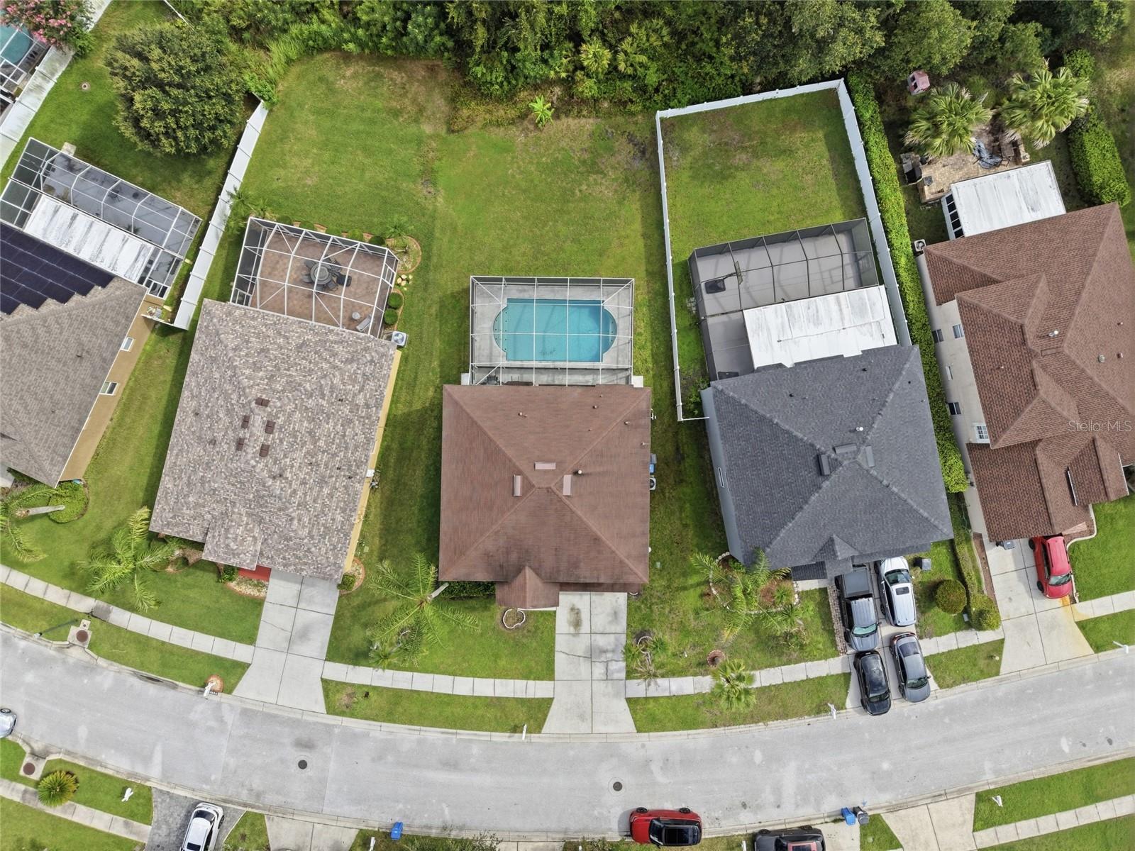 10526 BENEVA DR — photo 41