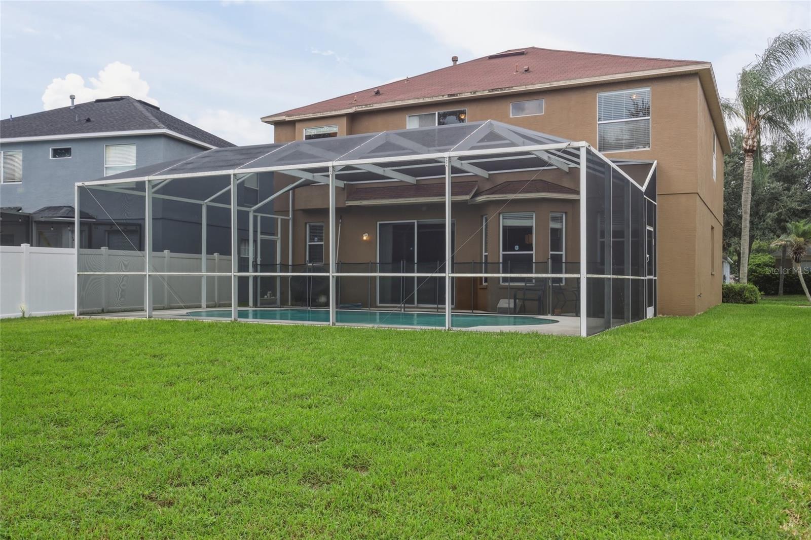 10526 BENEVA DR — photo 34