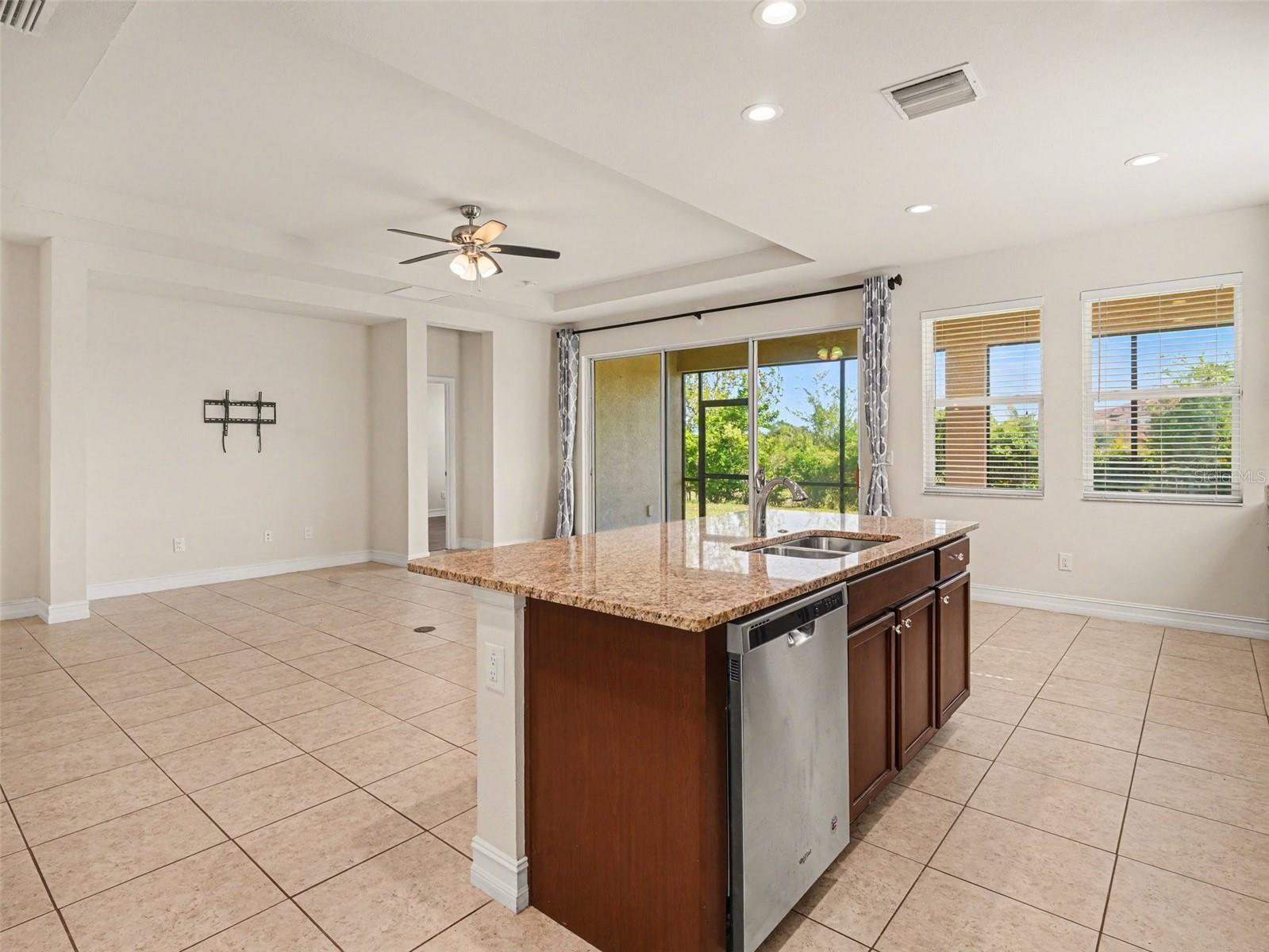 4429 CONCHFISH LN — photo 4