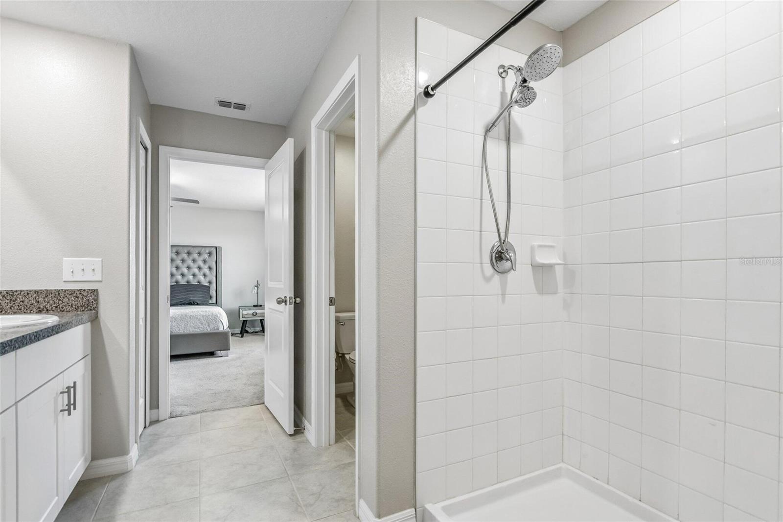 4203 HANOVER DR — photo 17