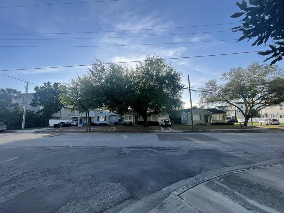 301 S AUDUBON AVE — photo 23