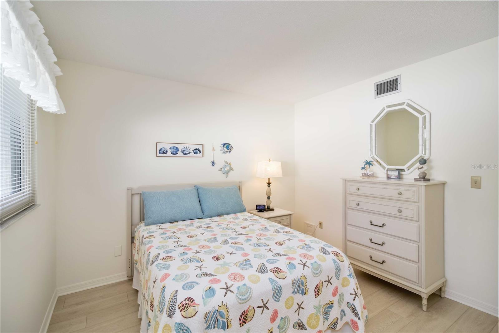 5476 SWIFT RD #19 — photo 21