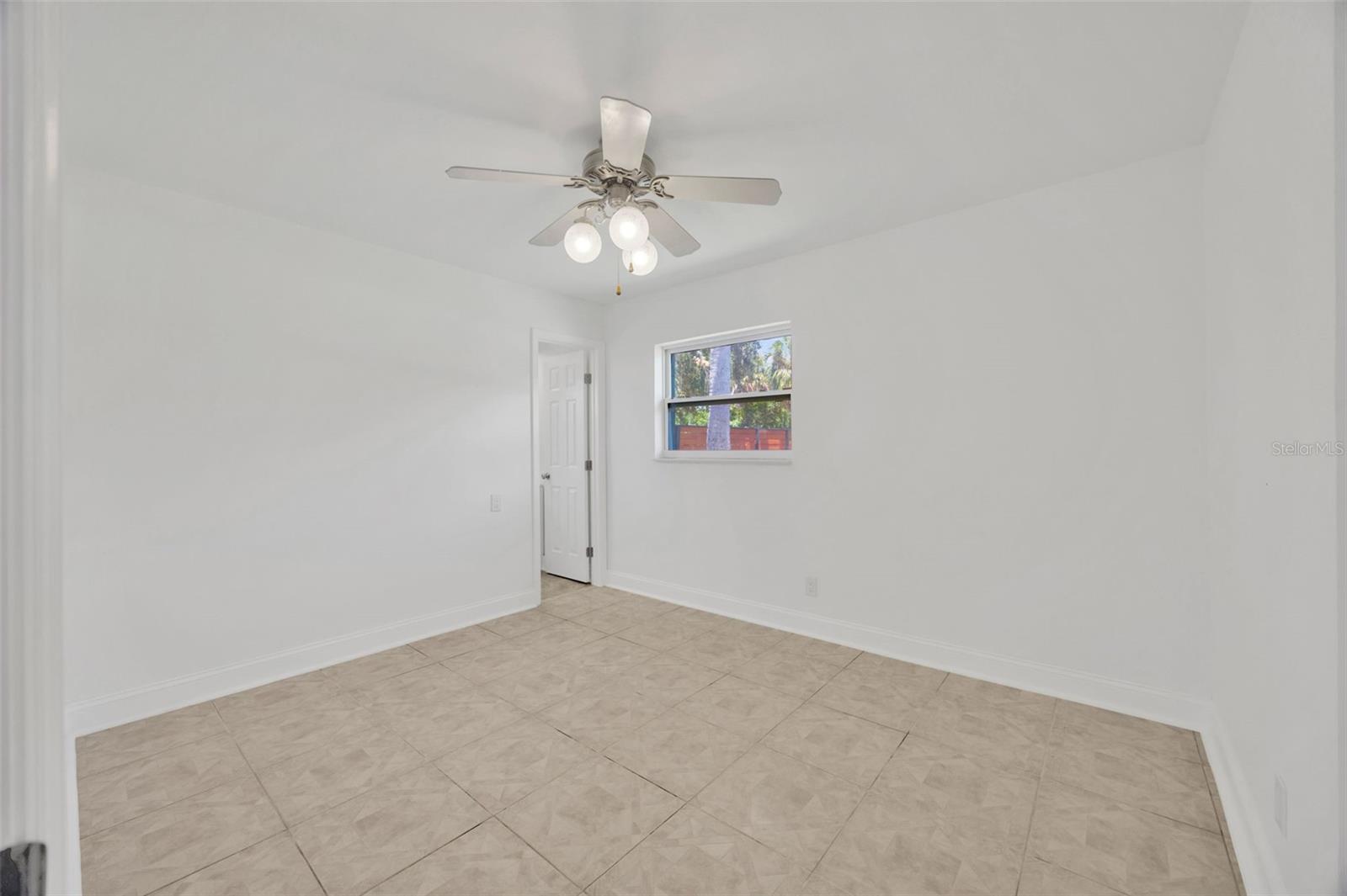 9935 RIVER DR — photo 21