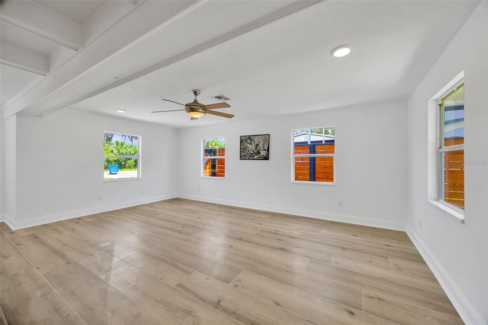 9935 RIVER DR — photo 16