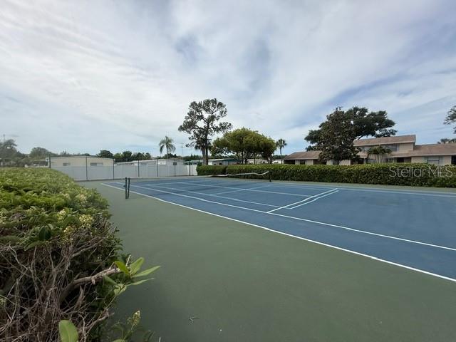 2131 RIDGE RD S #74 — photo 28