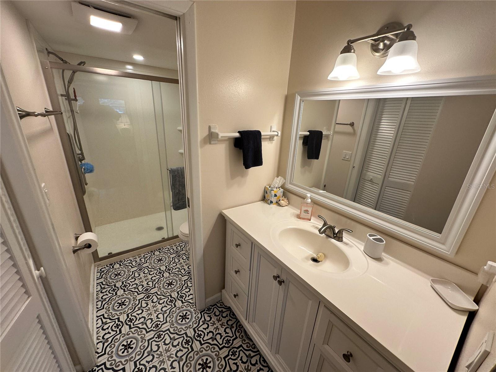 4572 RED MAPLE RD #901 — photo 13