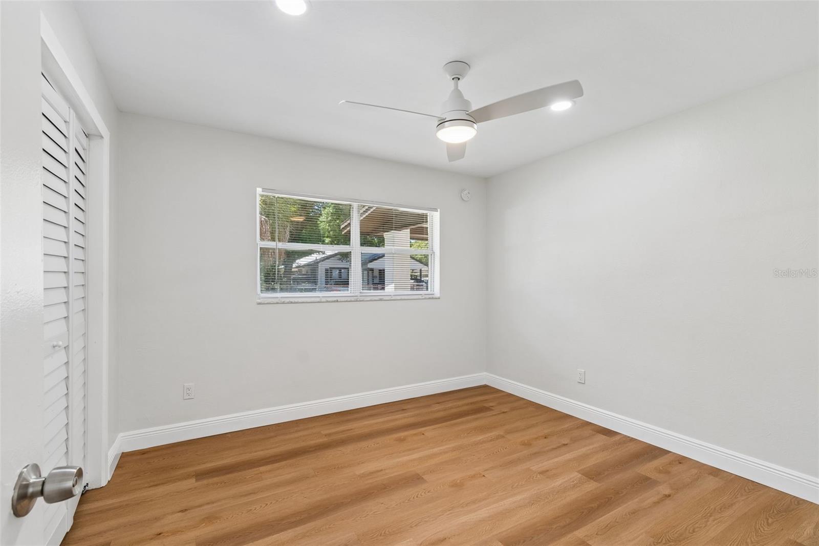 1212 E 24TH AVE — photo 30