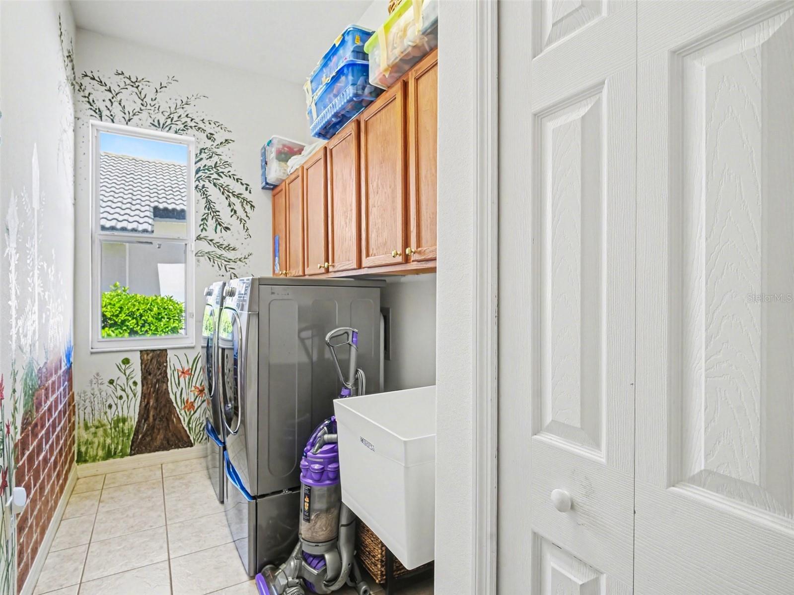 7219 COACHLIGHT ST — photo 24