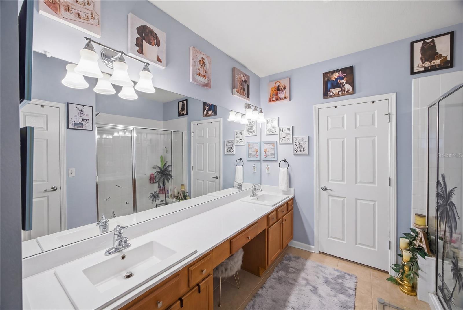 2111 RIVER TURIA CIR — photo 21