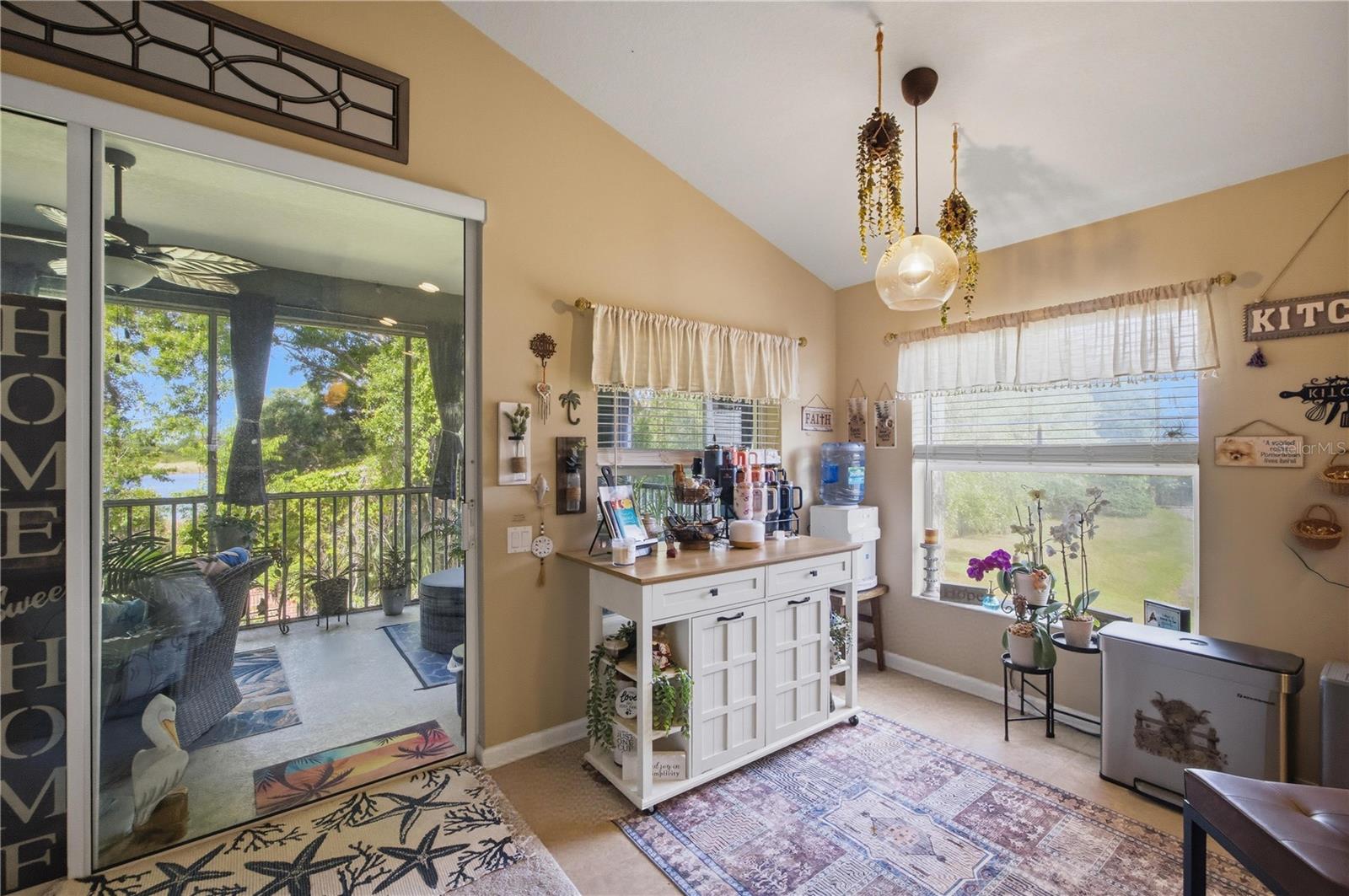 2111 RIVER TURIA CIR — photo 24