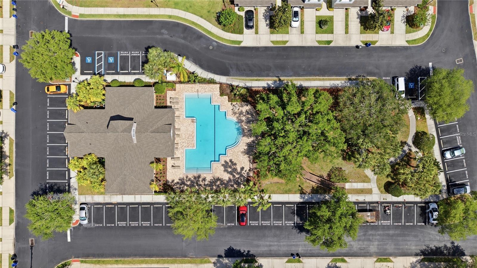 2111 RIVER TURIA CIR — photo 33