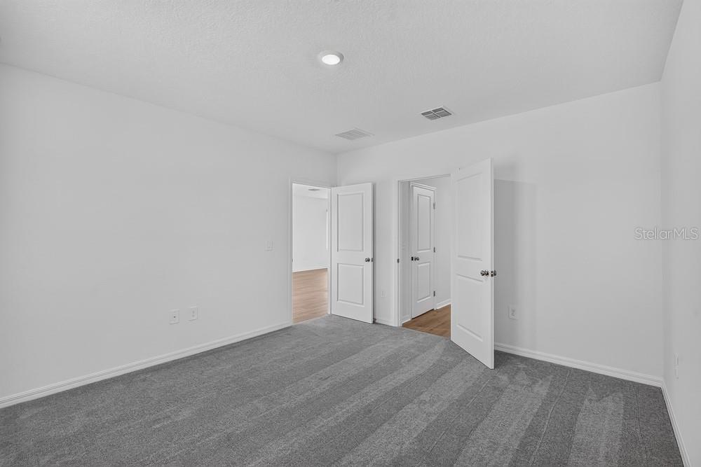 12219 TEMPEST LN — photo 5