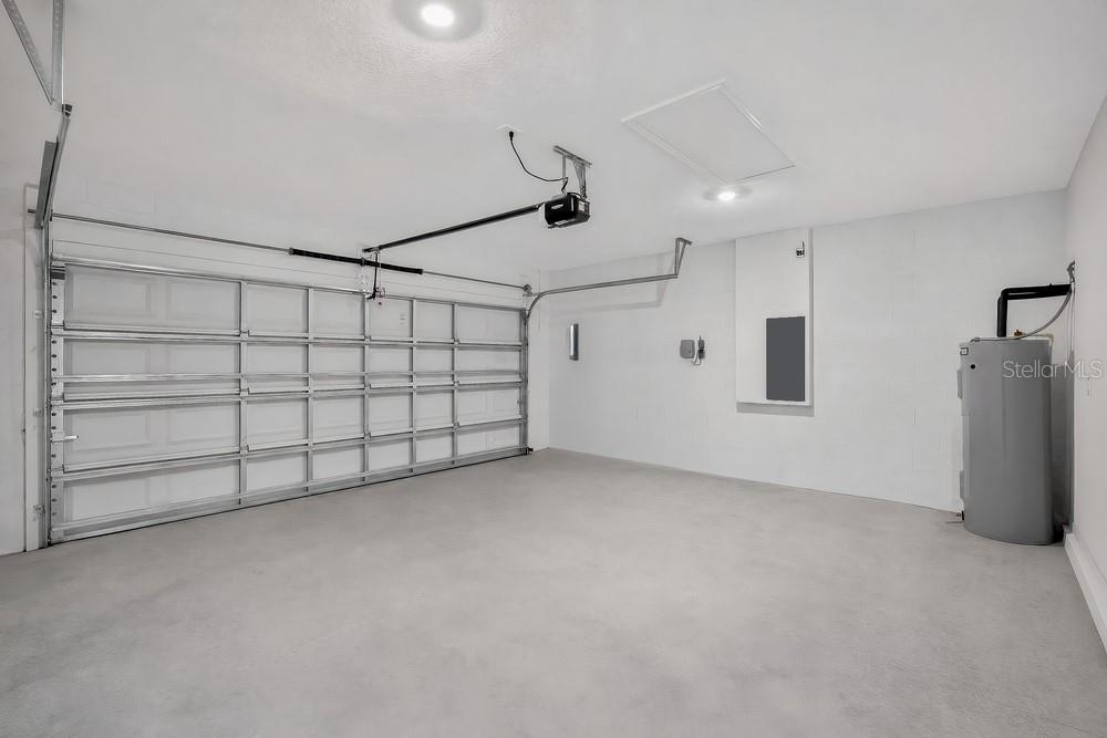 12219 TEMPEST LN — photo 27