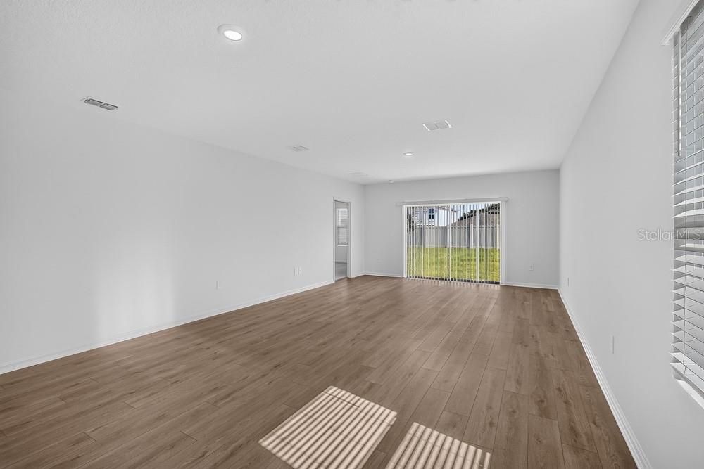 12219 TEMPEST LN — photo 13