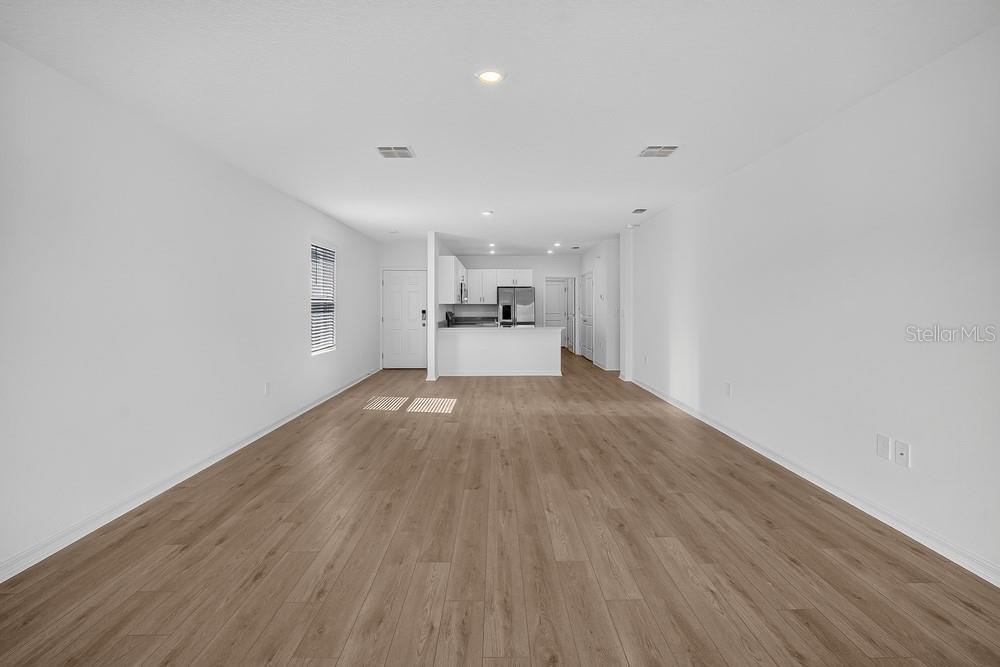12219 TEMPEST LN — photo 15