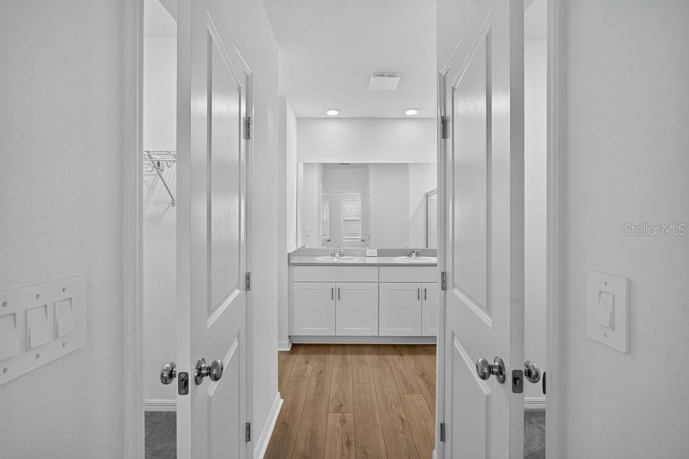 12219 TEMPEST LN — photo 18