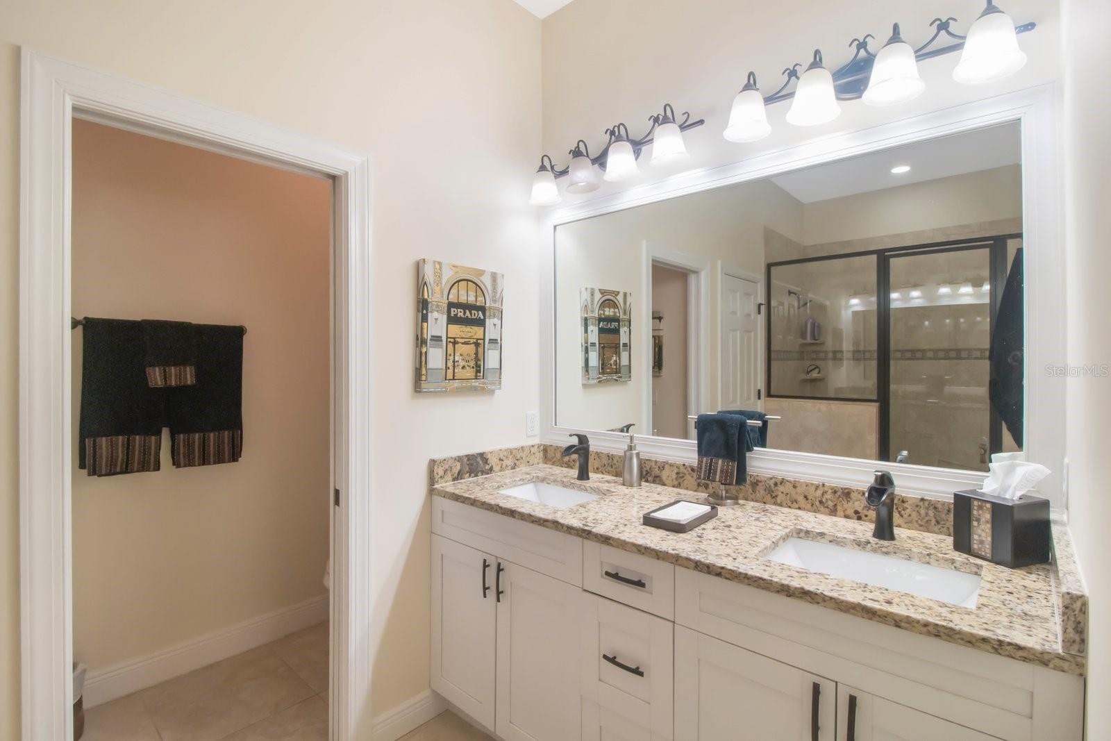 4884 YACHT CLUB DR — photo 20