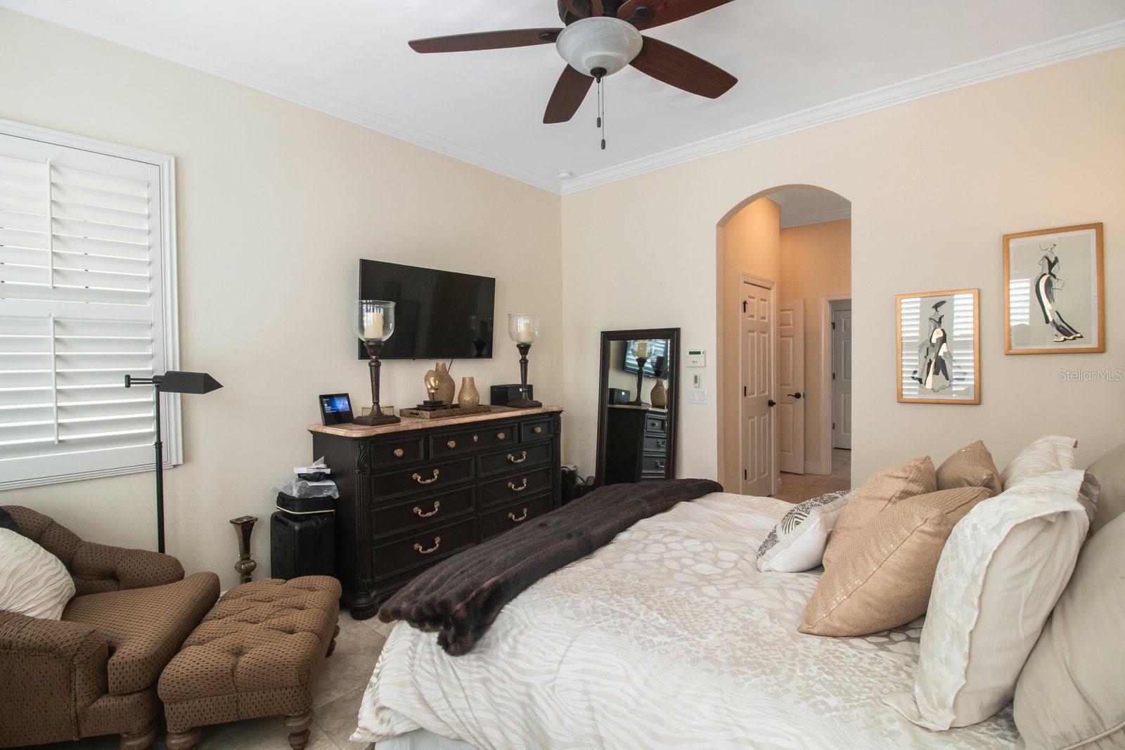 4884 YACHT CLUB DR — photo 15