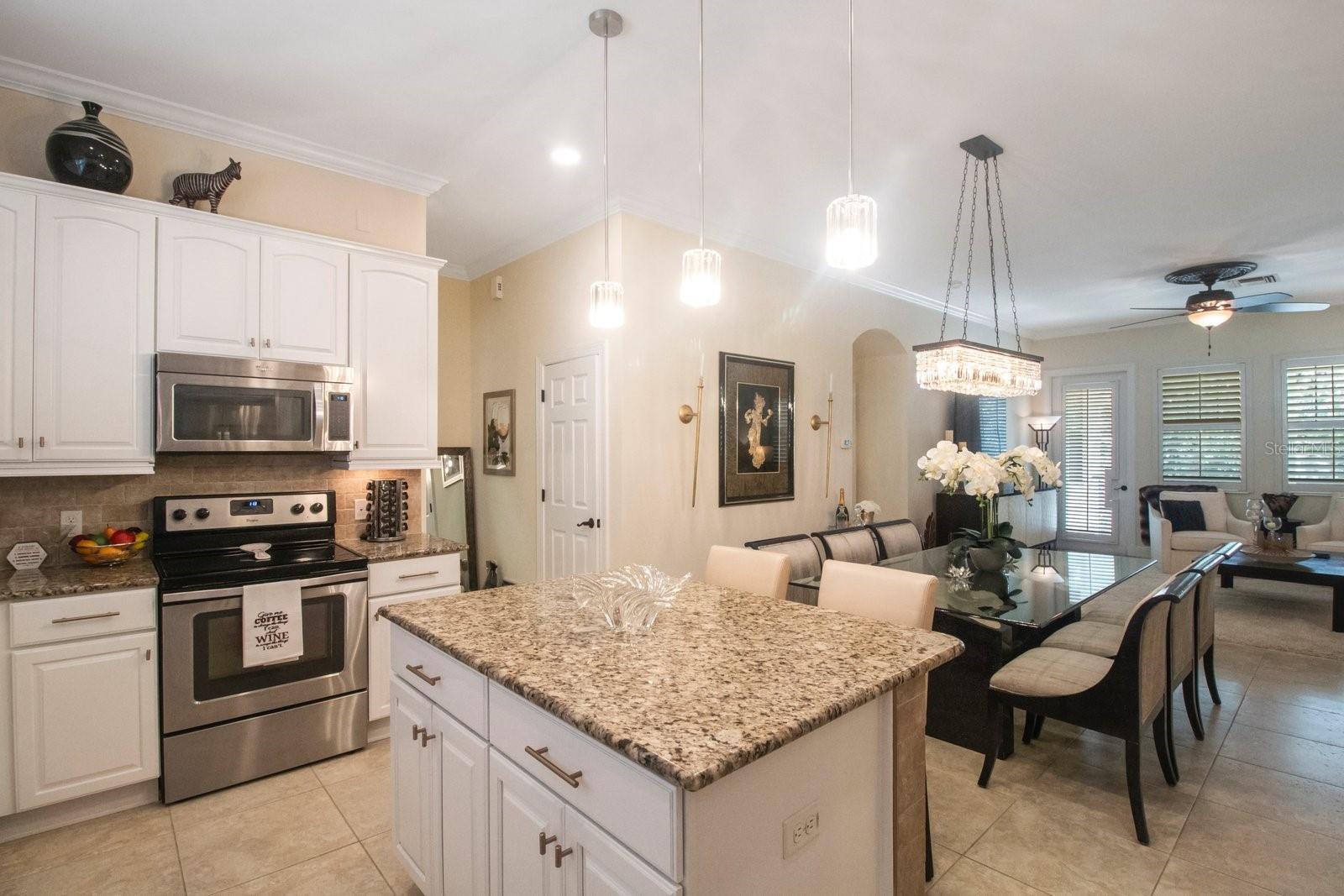 4884 YACHT CLUB DR — photo 12