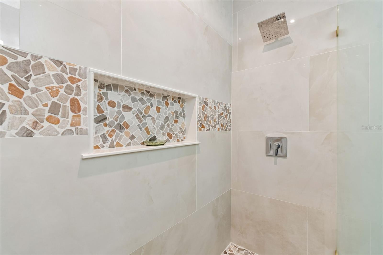 10102 DEERCLIFF DR — photo 61