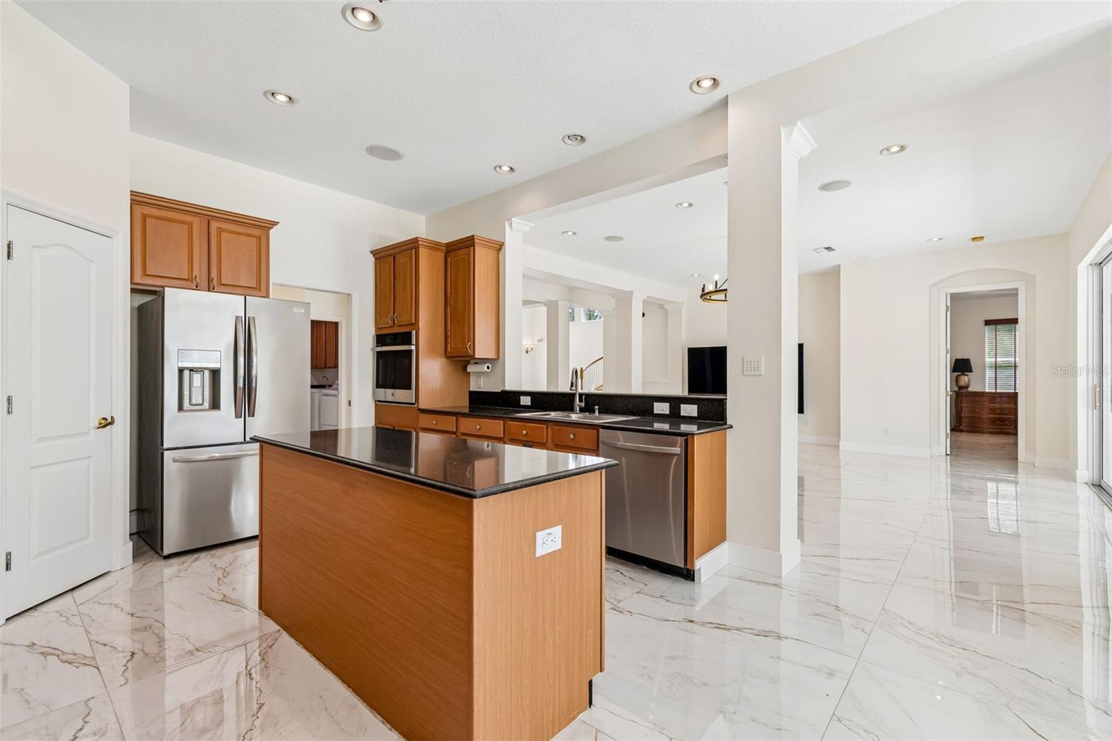 10102 DEERCLIFF DR — photo 21