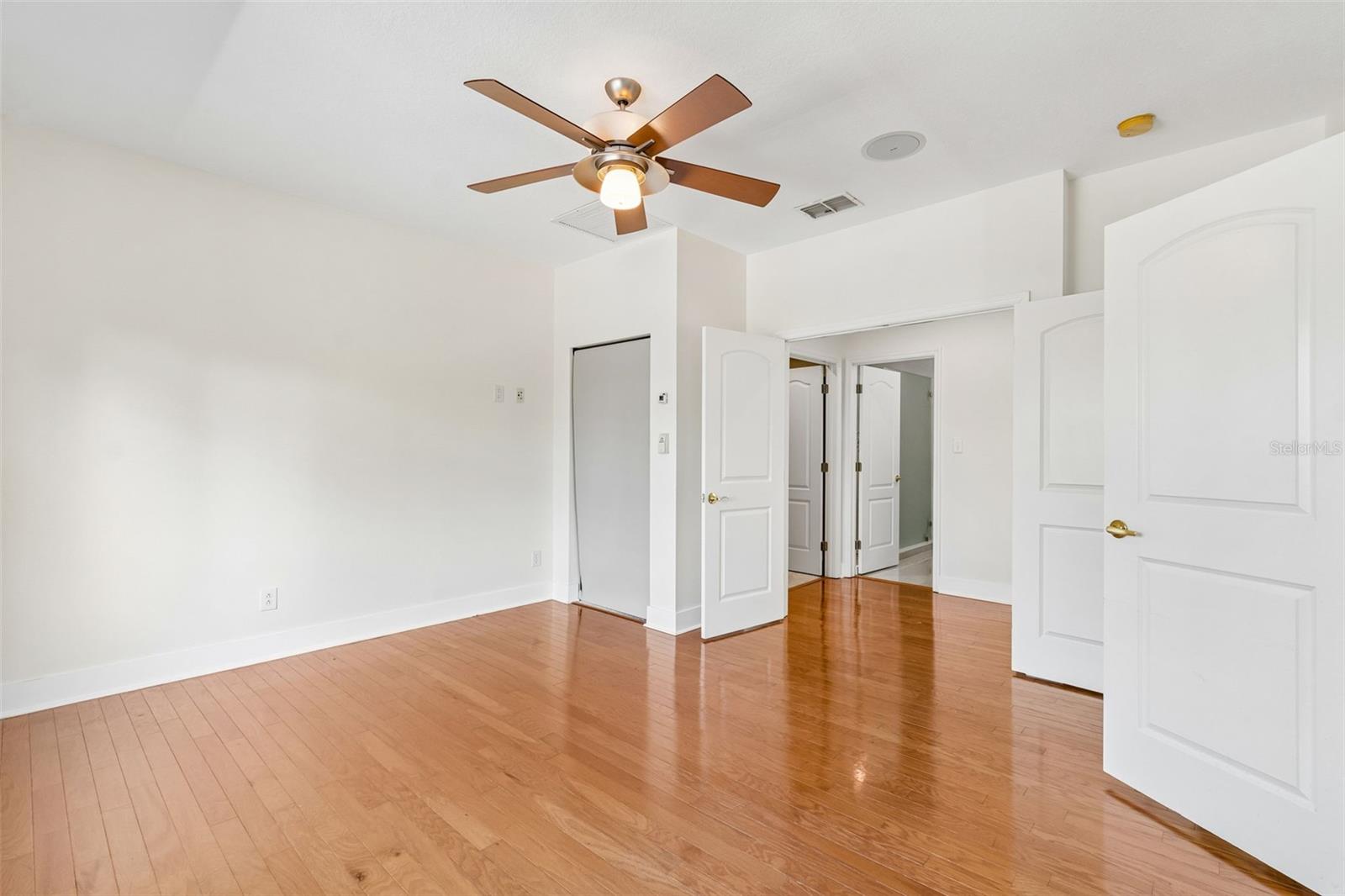 10102 DEERCLIFF DR — photo 57