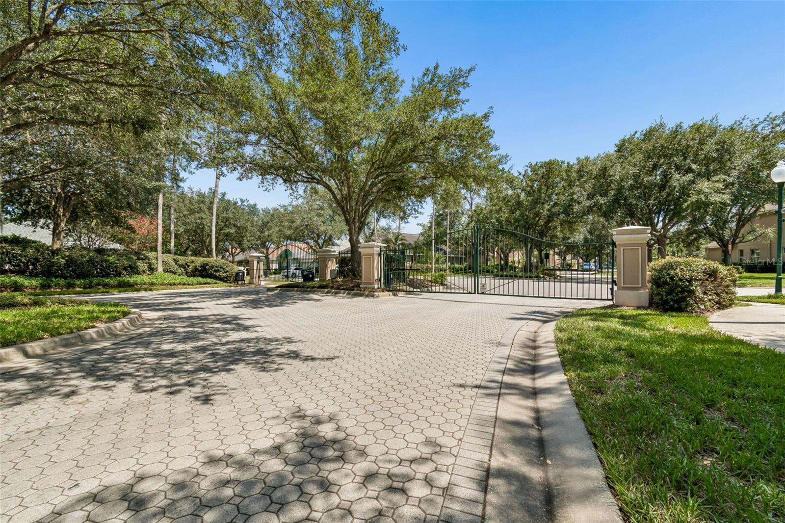 10102 DEERCLIFF DR — photo 80