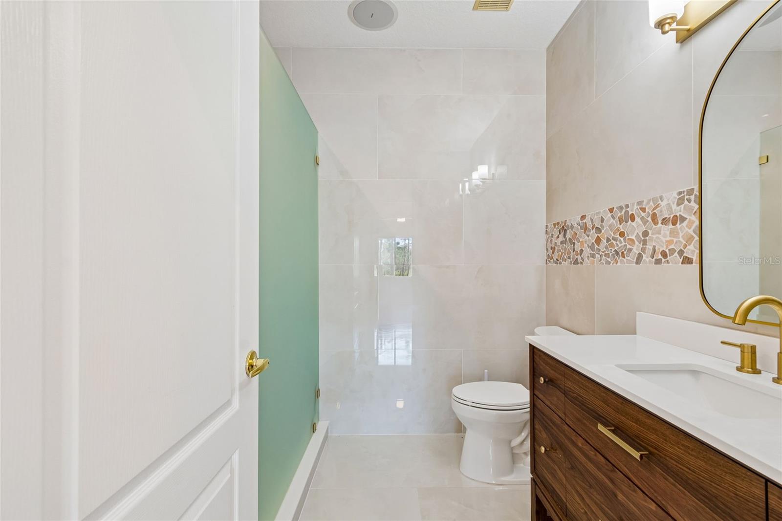 10102 DEERCLIFF DR — photo 58