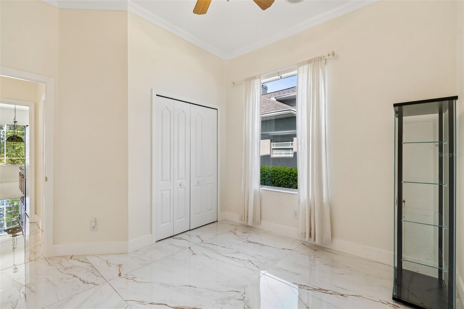 10102 DEERCLIFF DR — photo 32