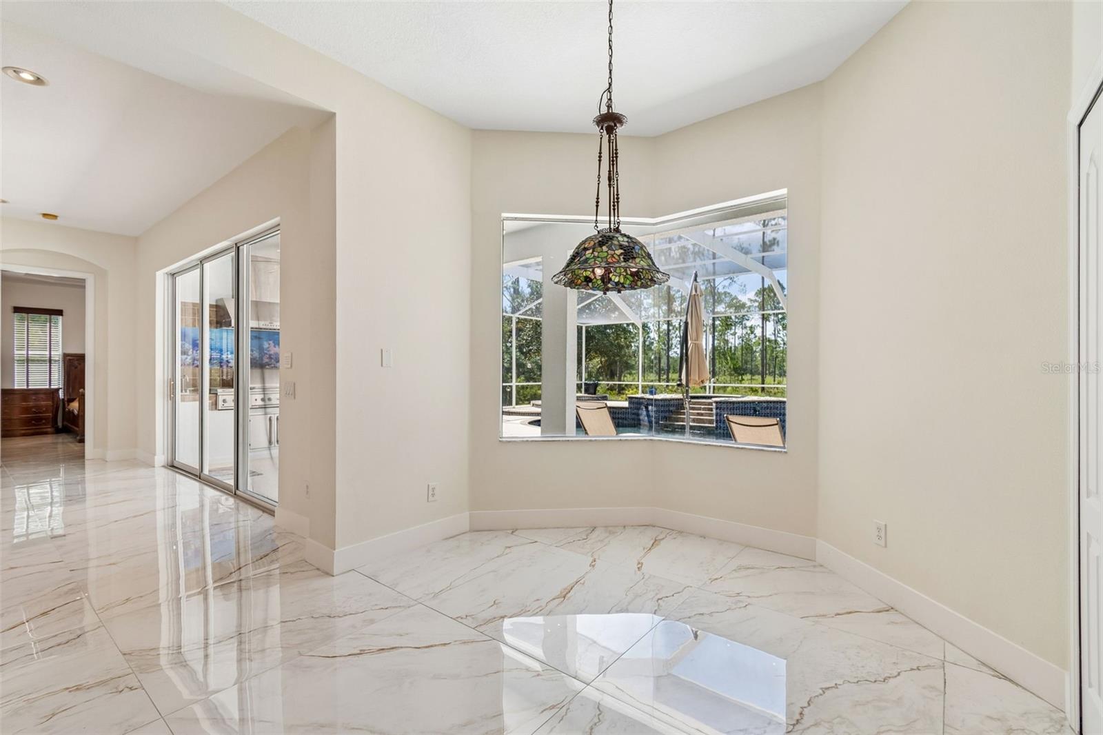 10102 DEERCLIFF DR — photo 22