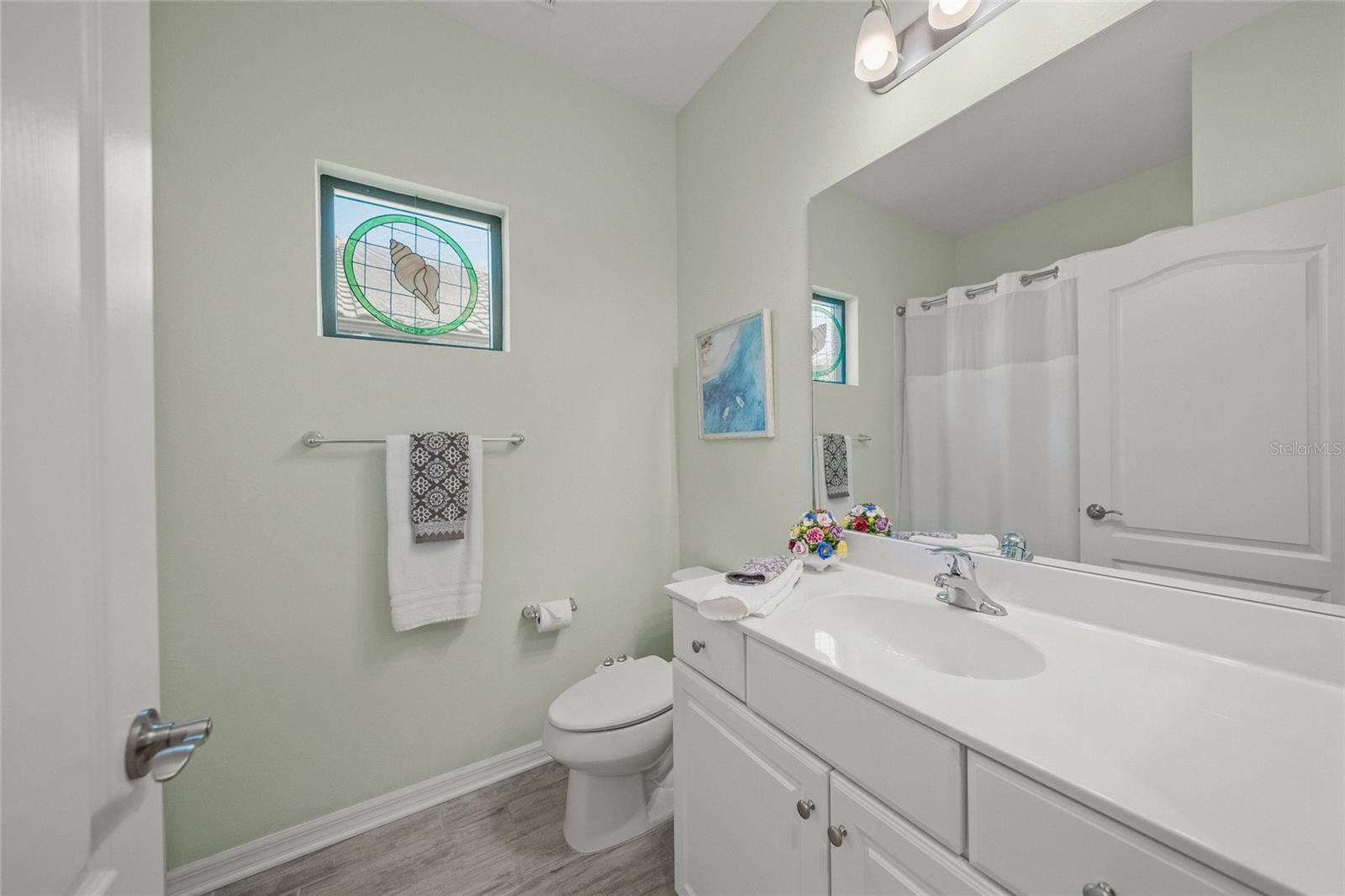215 CASSANO DR — photo 37