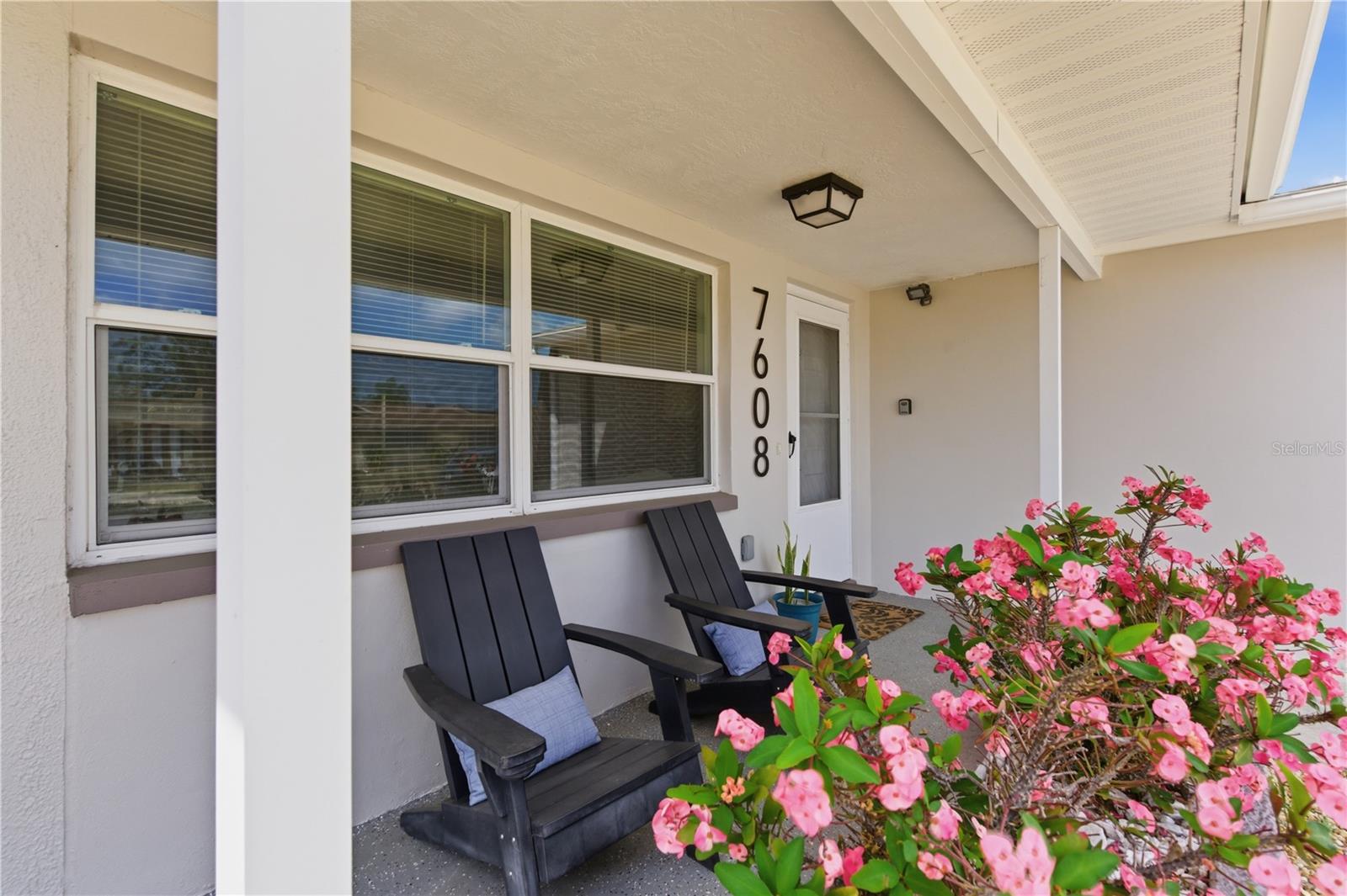 7608 SUE ELLEN DR — photo 2