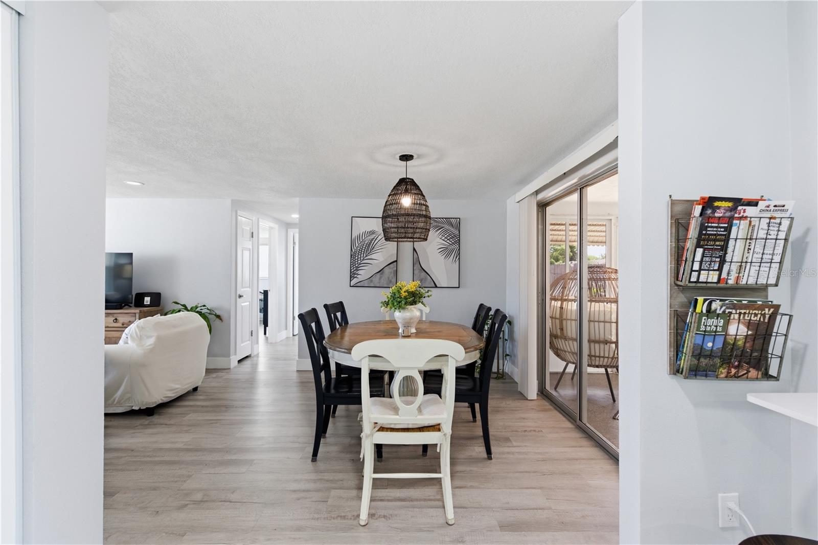 7608 SUE ELLEN DR — photo 13