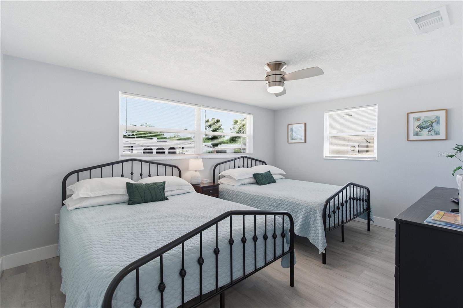 7608 SUE ELLEN DR — photo 23