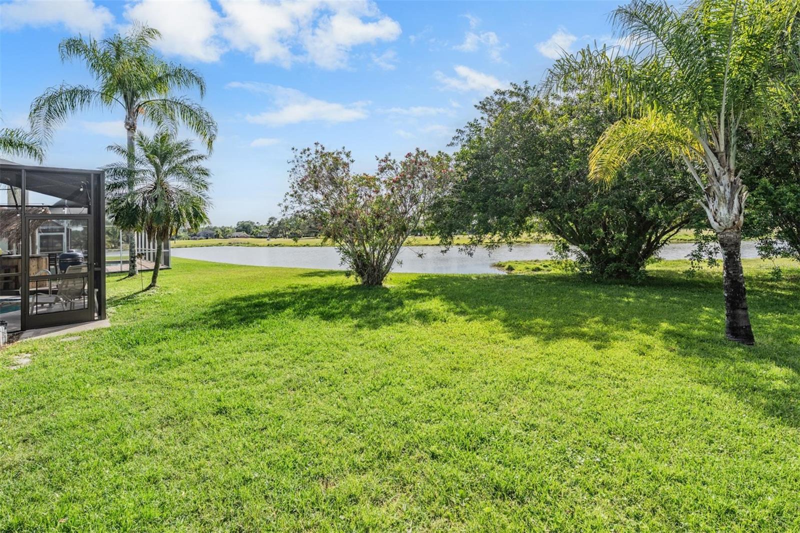15922 MUIRFIELD DR — photo 40
