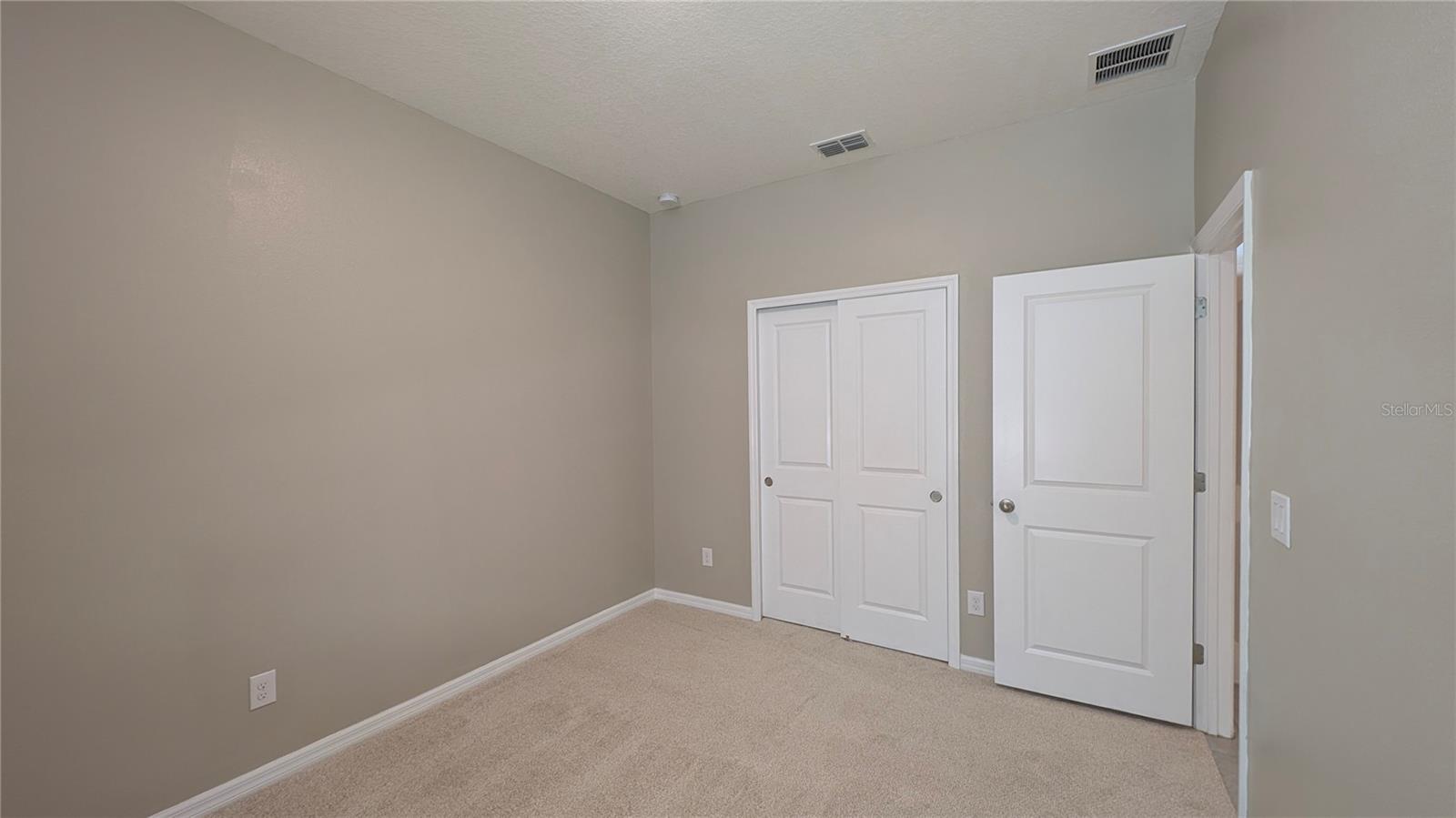 7635 ASHCROFT DR — photo 15