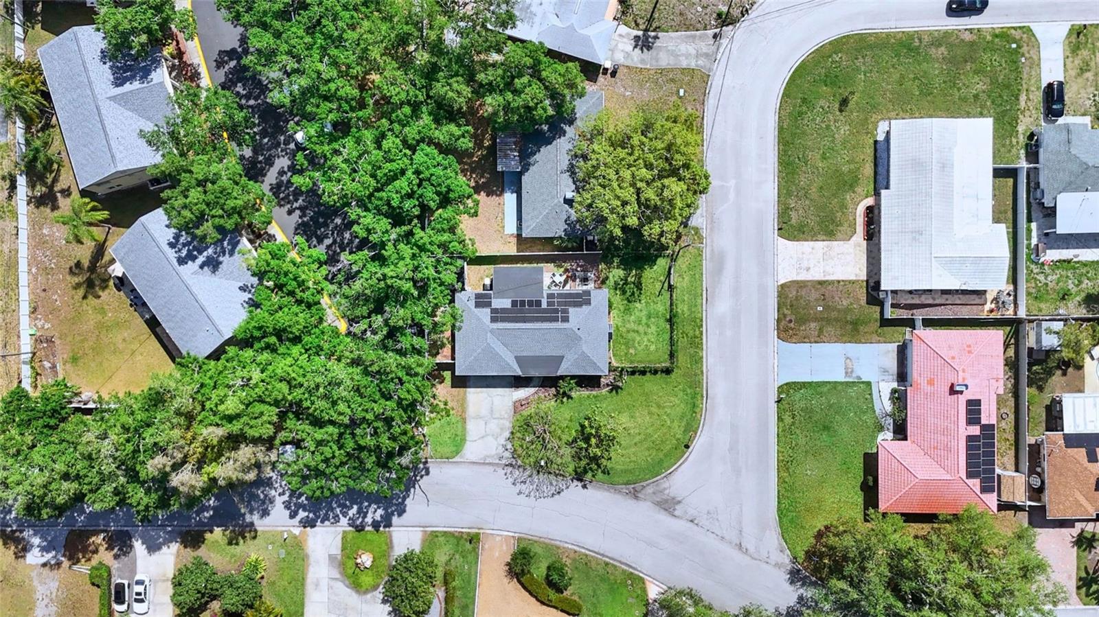 101 N MERCURY AVE — photo 56
