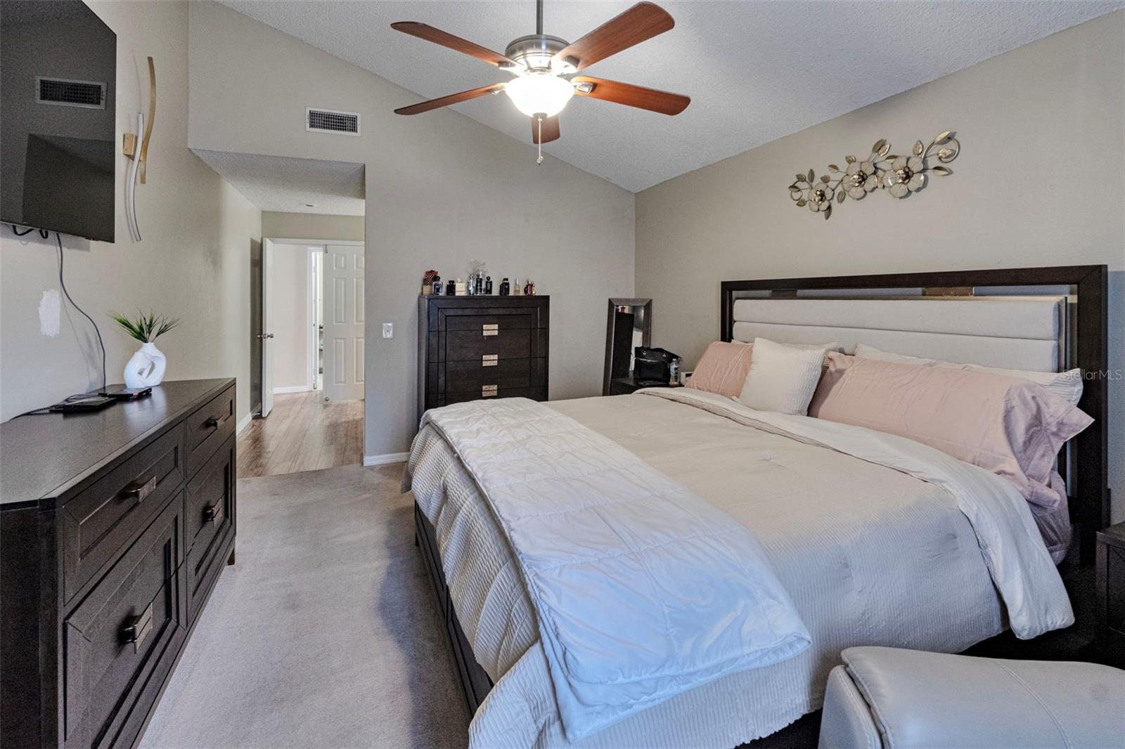 9724 CYPRESS POND AVE — photo 14
