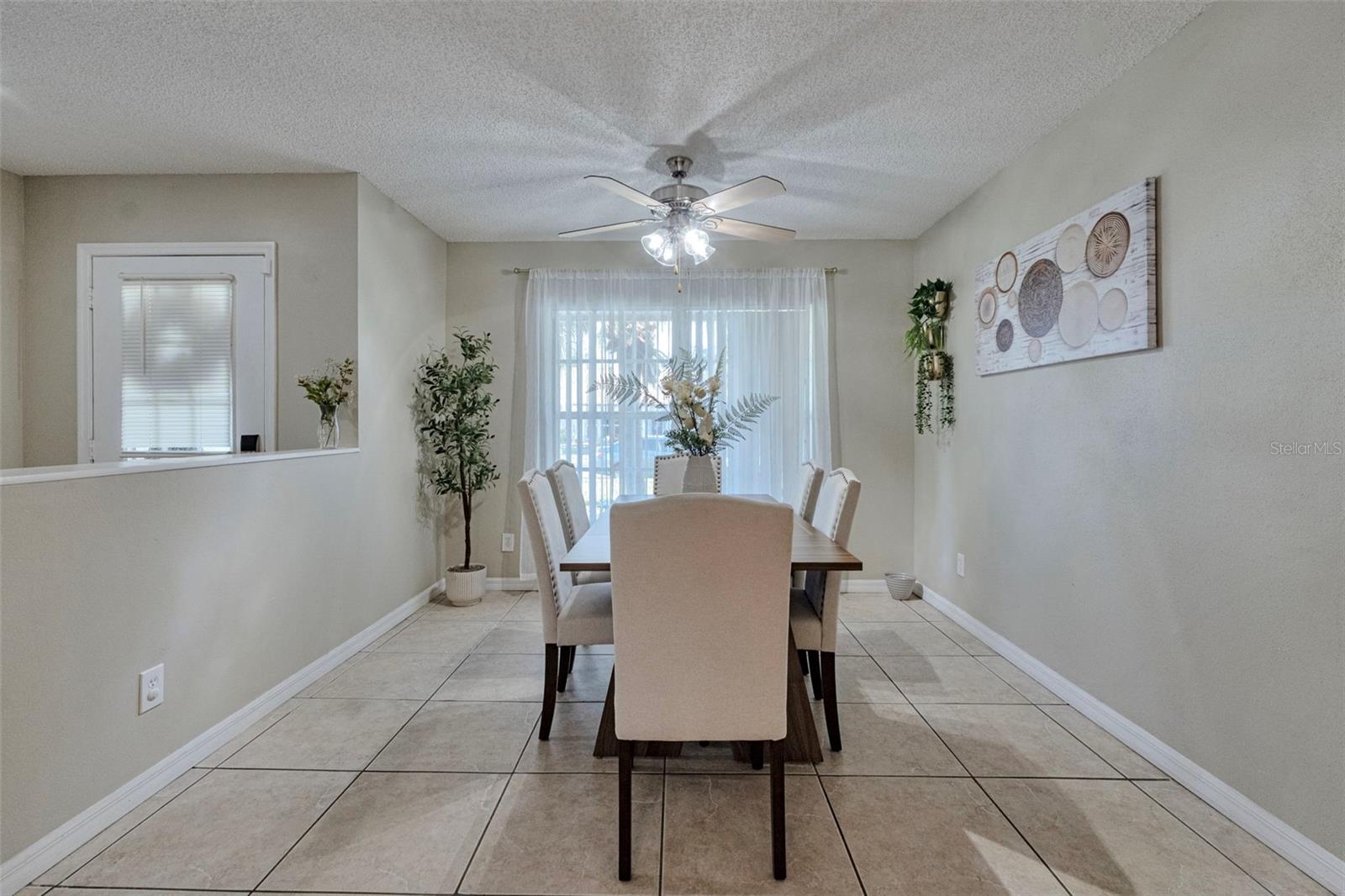 9724 CYPRESS POND AVE — photo 8