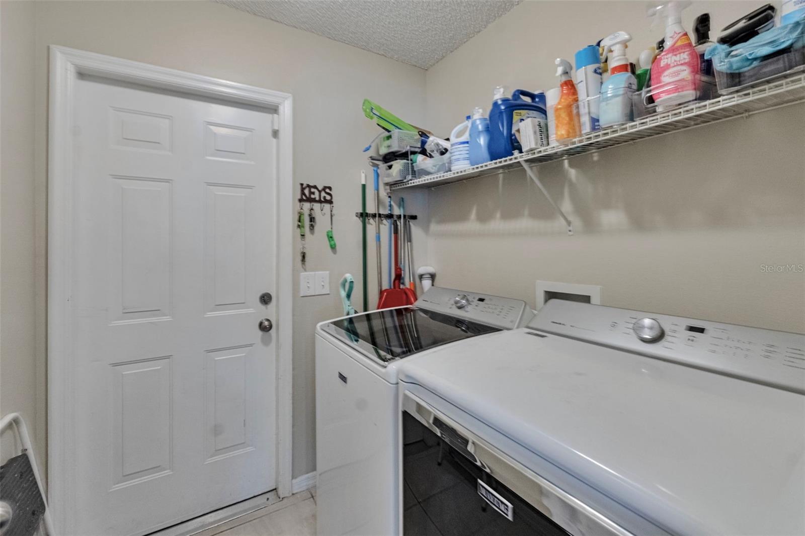 9724 CYPRESS POND AVE — photo 25