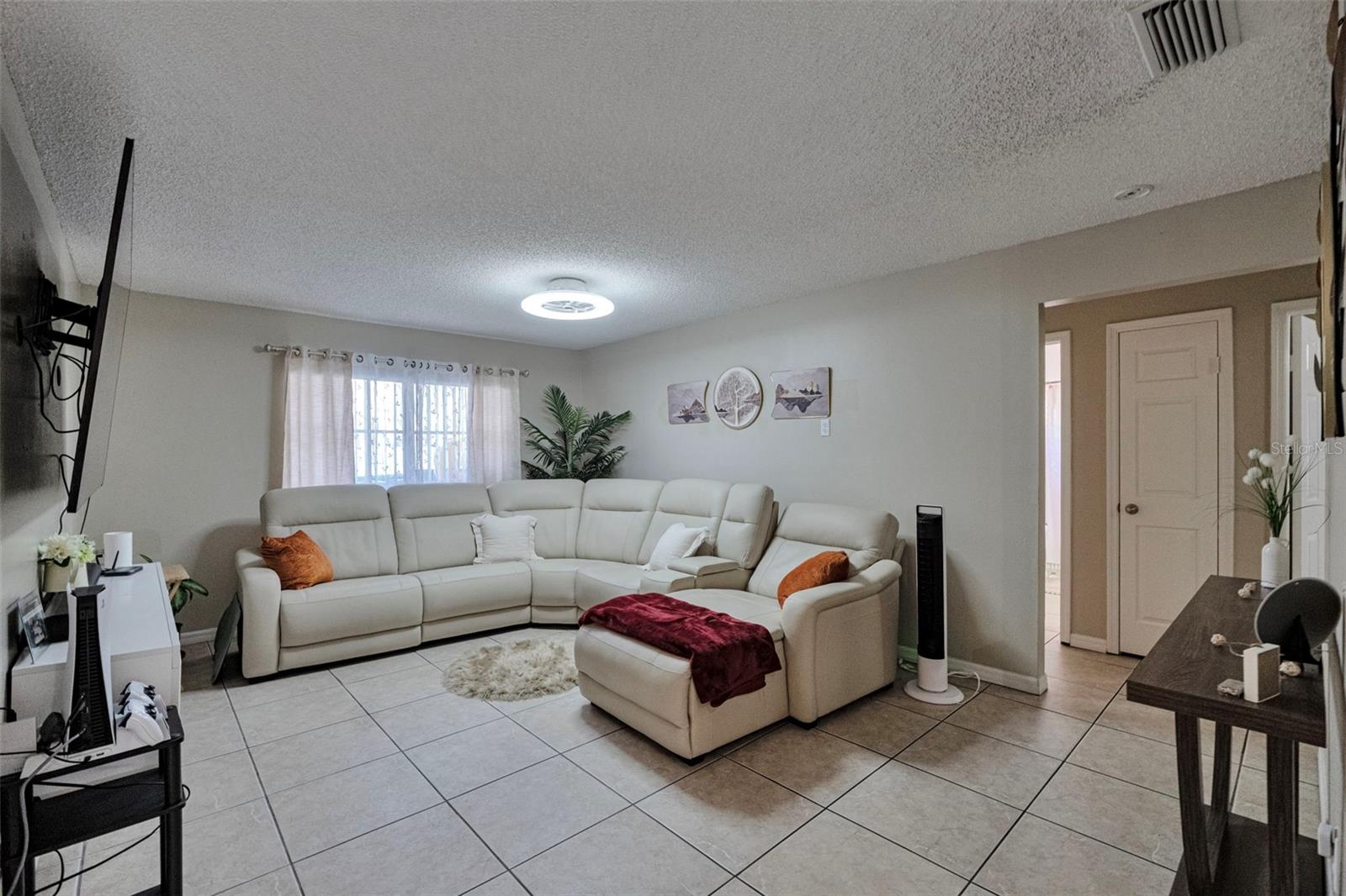 9724 CYPRESS POND AVE — photo 18