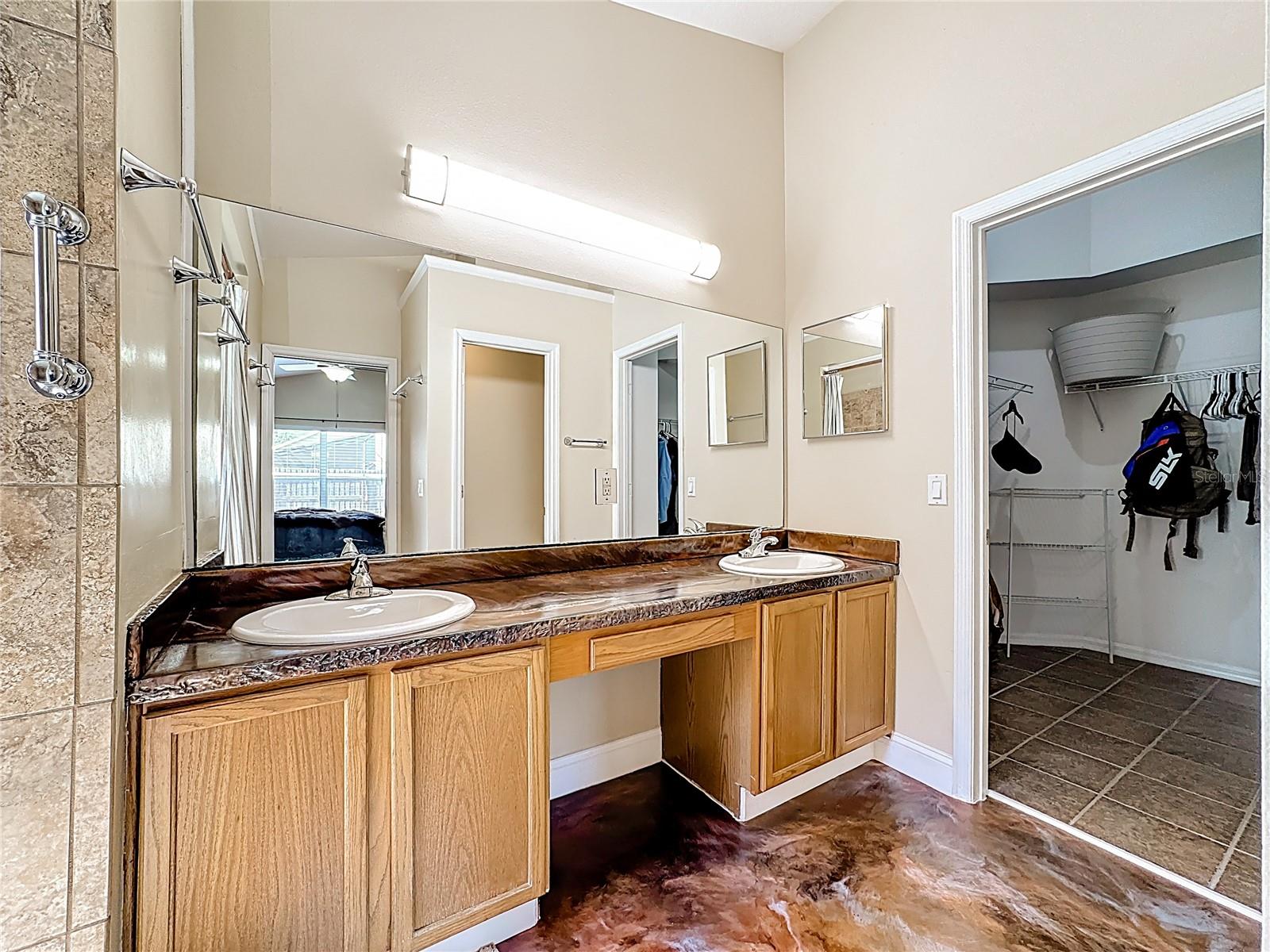 7116 COLONY POINTE DR — photo 18