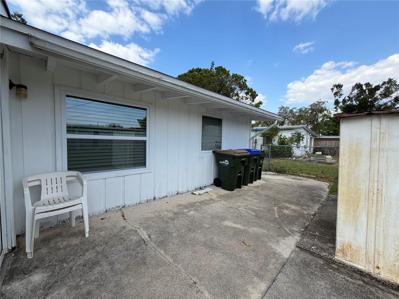 8513 HERBISON AVE — photo 10