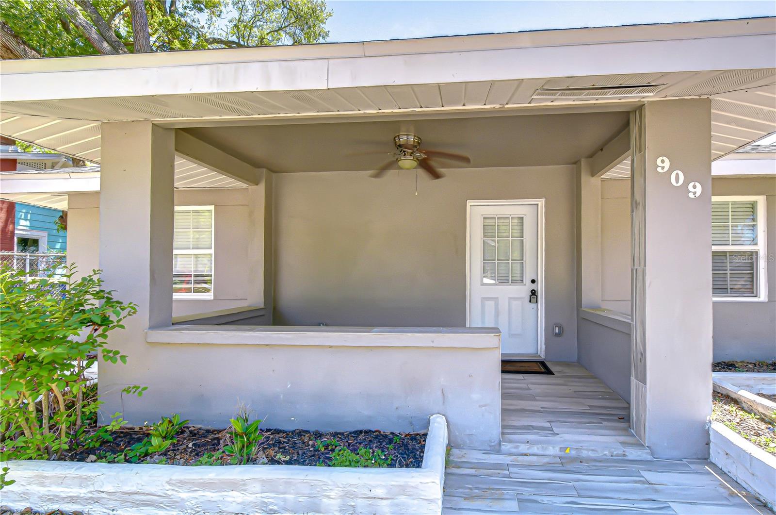 909 HART ST — photo 10