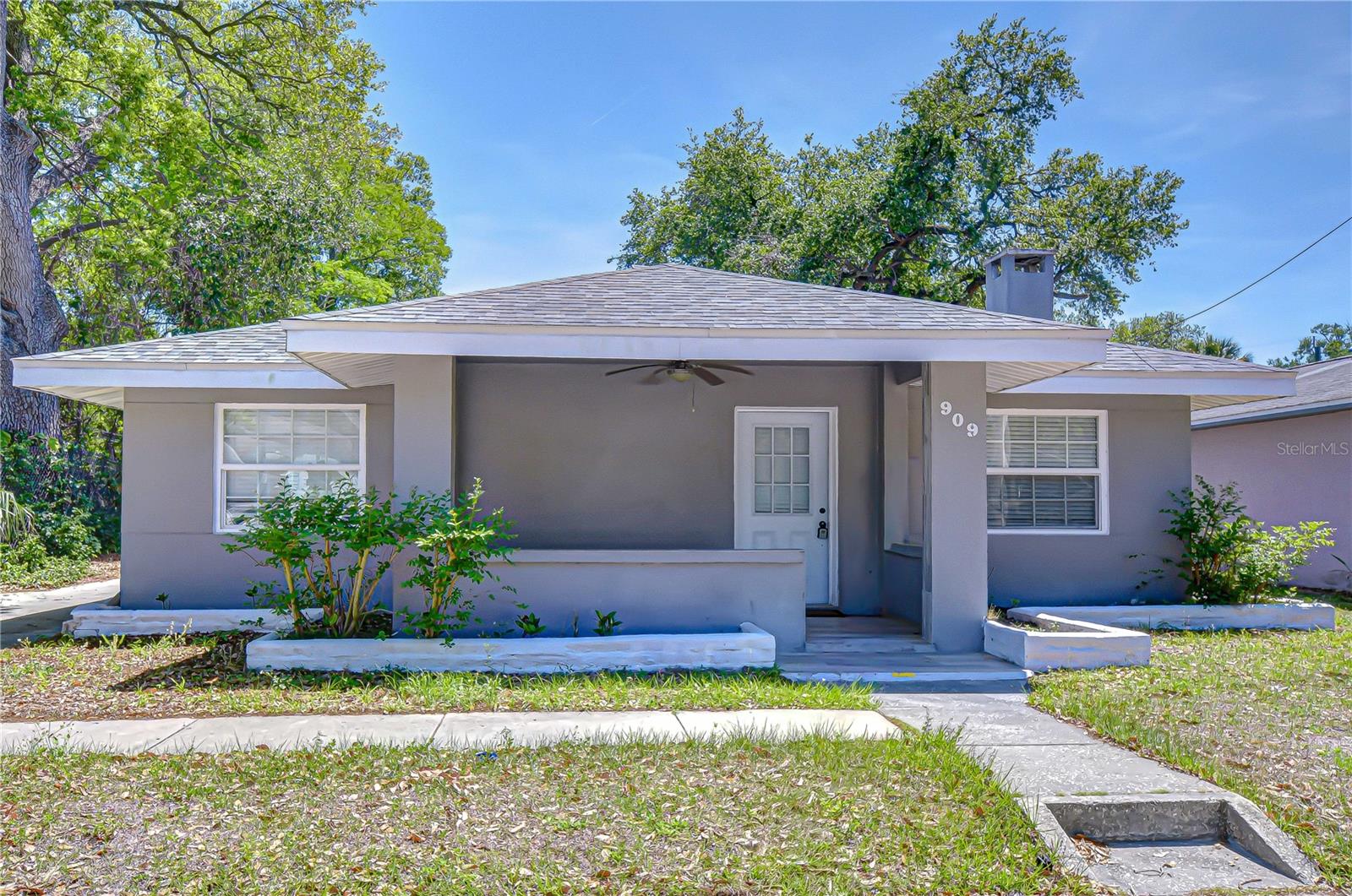 909 HART ST — photo 2